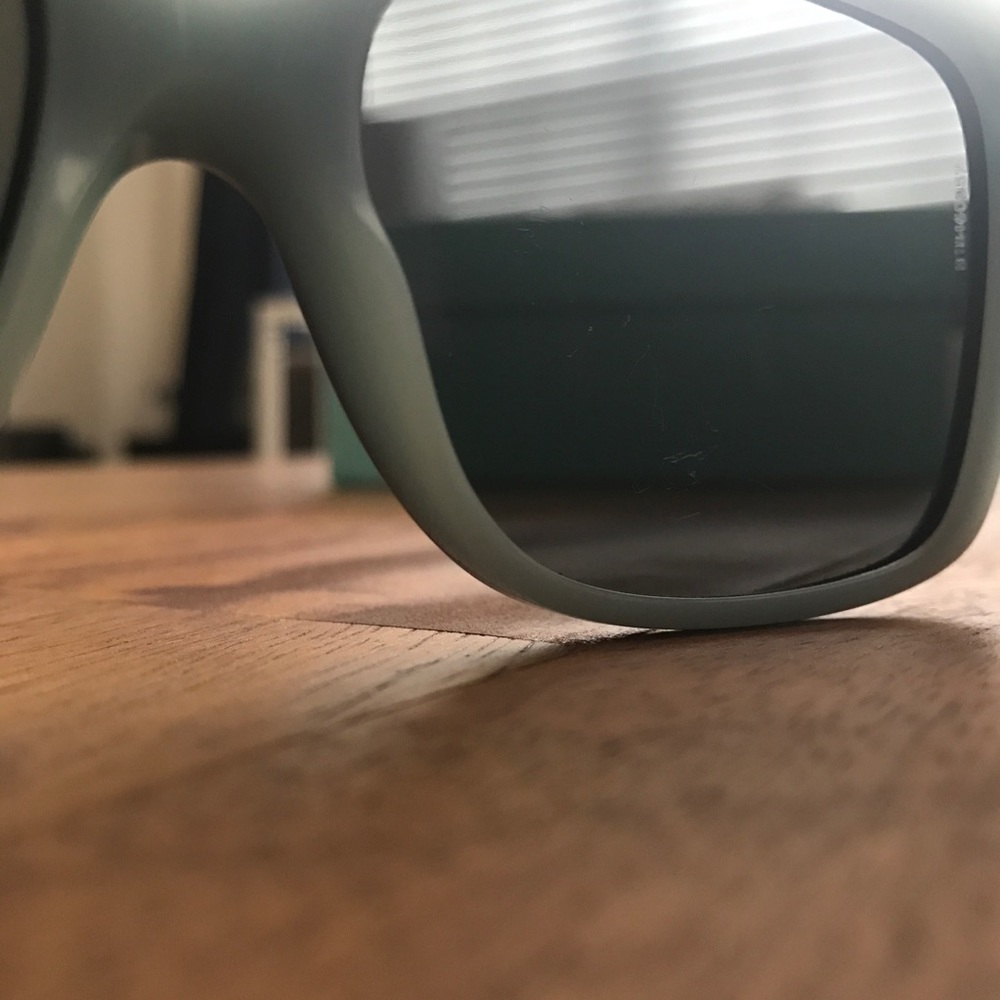 Tiffany & Co. Black Sunglasses with Tiffany Blue Case and Boxes - Picture 5 of 8